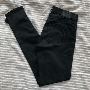 Levi’s Black Skinny Jeans